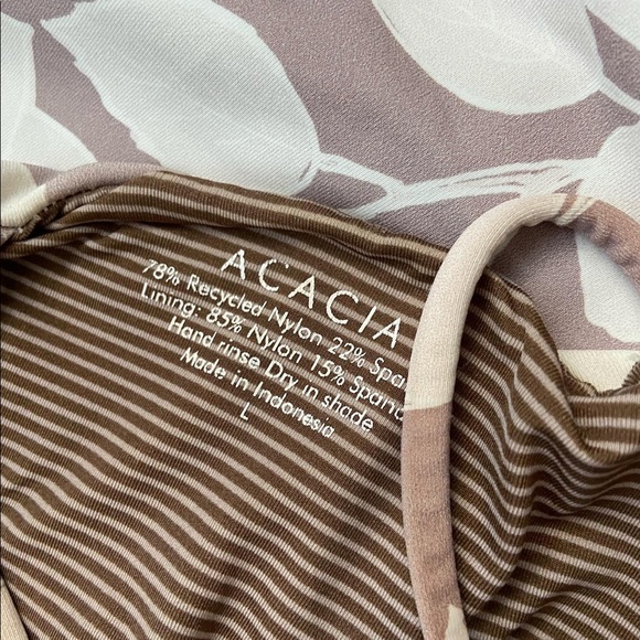 SOLD - Picture 3 of 4